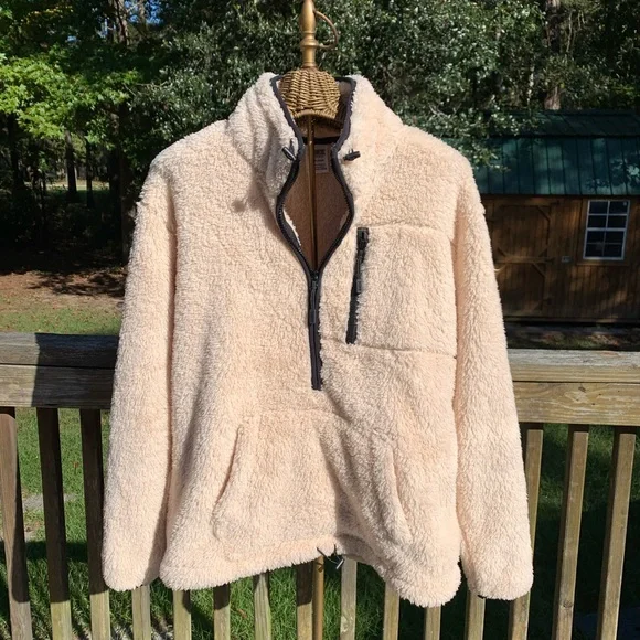 Pink by Victoria‘s Secret Sherpa pullover - Picture 1 of 10